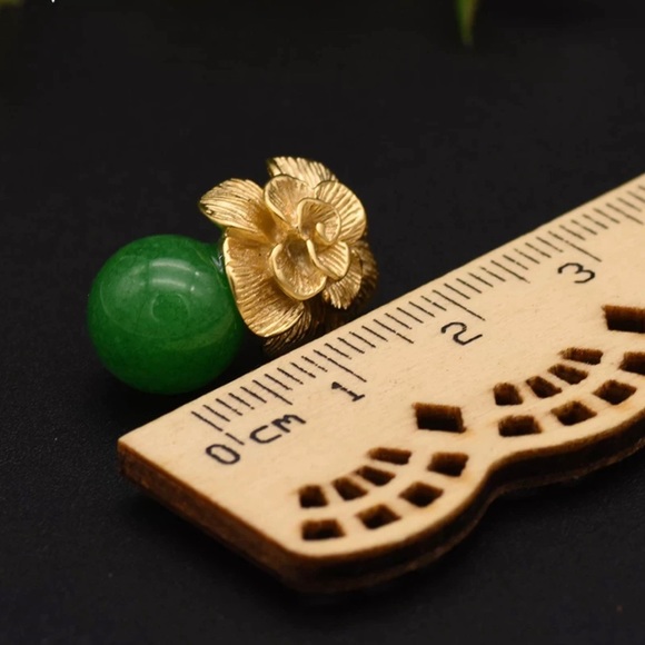 Gorgeous Gold Flower Jade Ball Earrings - Picture 4 of 6